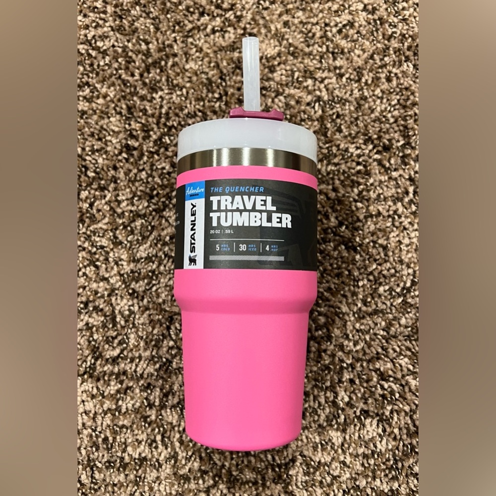 Stanley Adventure Quencher Travel Tumbler 20 oz - Azalea